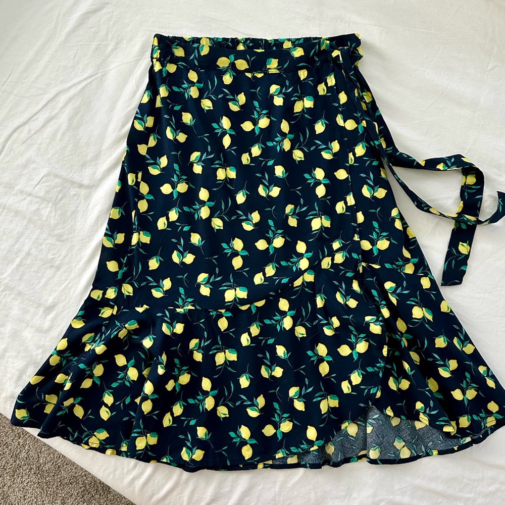 Banana Republic Lemon Faux Wrap Midi Length Navy Skirt Sz 4